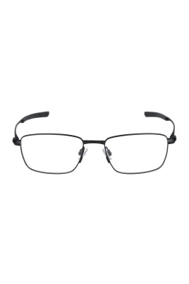 satin-black-eyeglasses-stylish-model