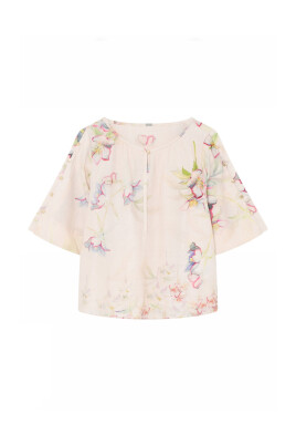 floral-blouse-with-wide-sleeves