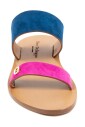 sandales-plates-en-daim-elegantes-confortables