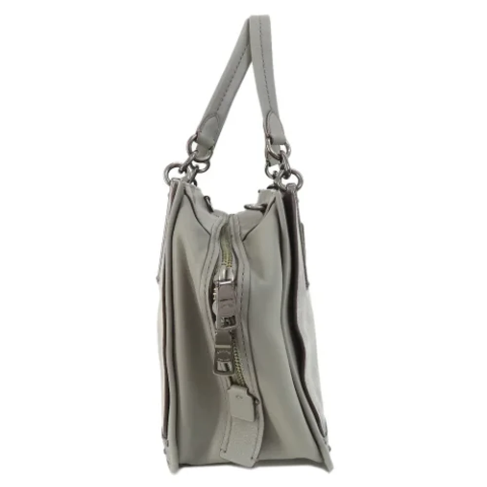 Coach Pre-owned Leather handbags Gray Dames