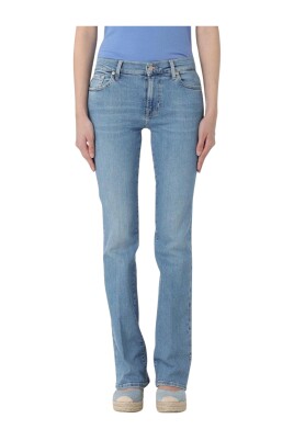 classic-bootcut-jeans