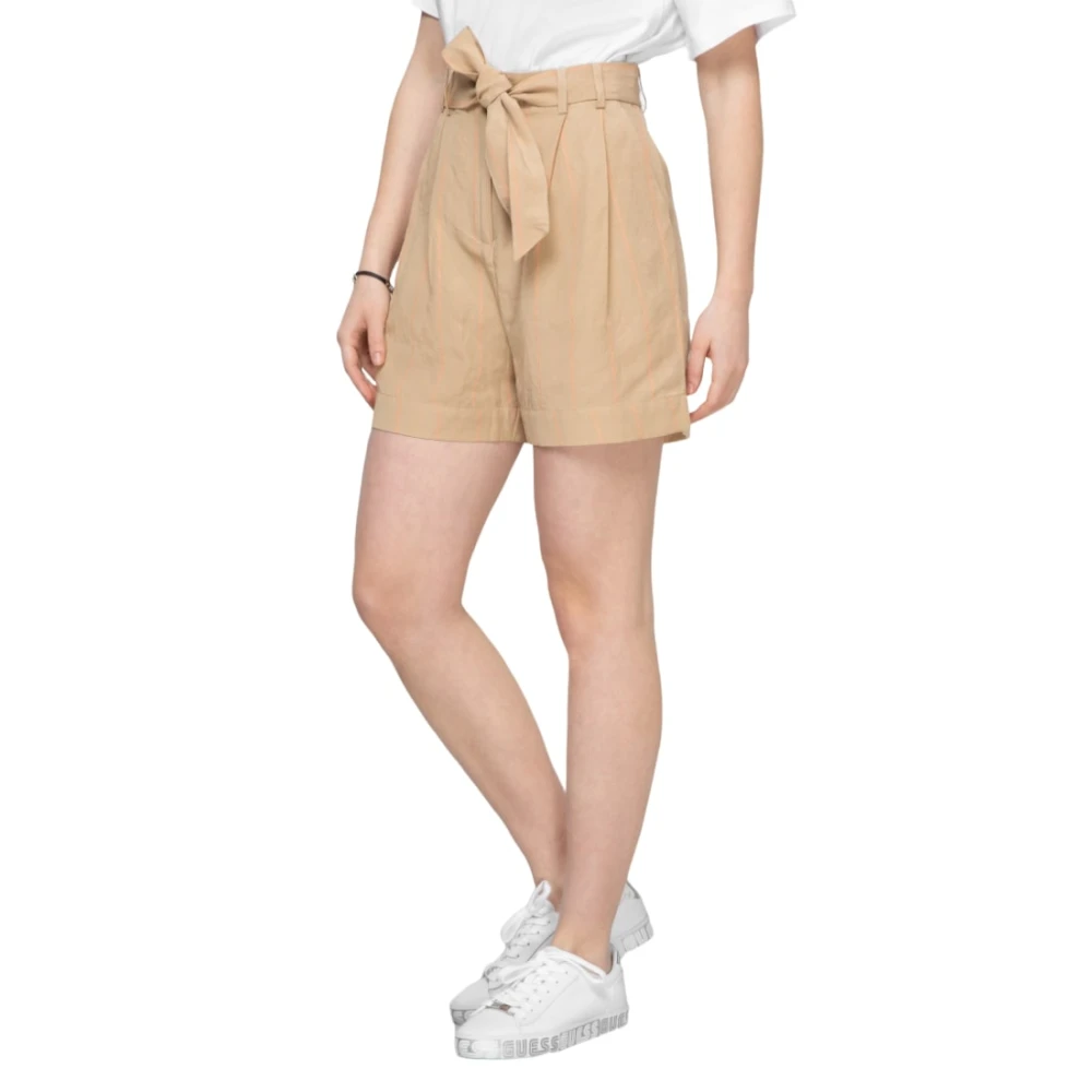 Guess Shorts voor Mannen en Vrouwen Beige Dames