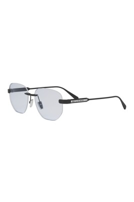 chic-sunglasses-for-a-stylish-look