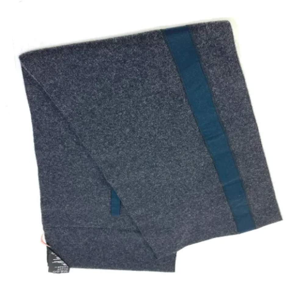 Prada Vintage Pre-owned Cotton scarves Gray Heren