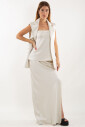 jupe-longue-en-satin-beige-a-fente