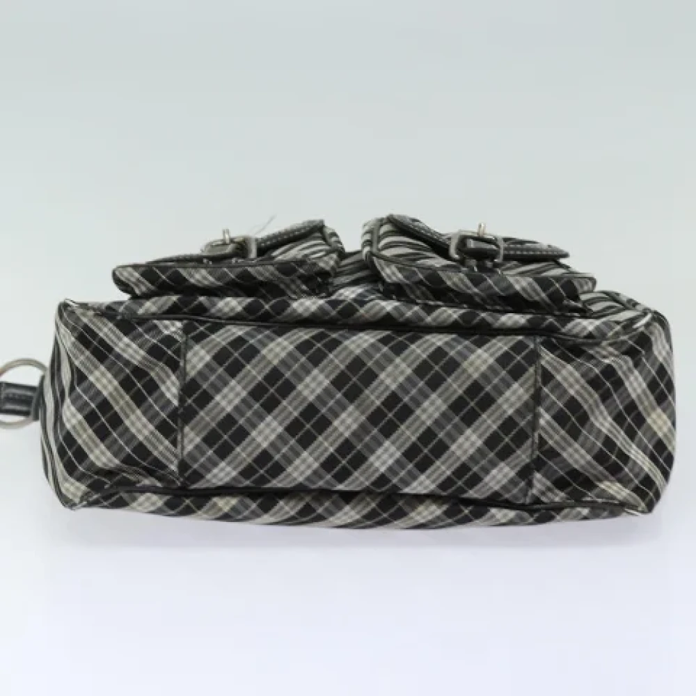 Burberry Vintage Pre-owned Canvas shoulder-bags Black Dames