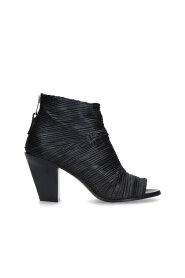 Stoffsandalen