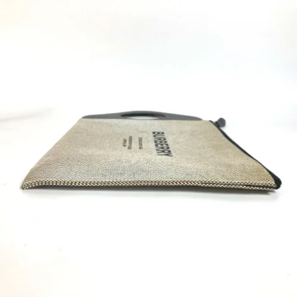 Burberry Vintage Pre-owned Canvas clutches White Dames