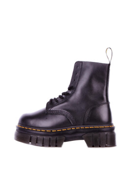 leather-logo-boots-rubber-sole