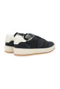 sneaker-en-cuir-avec-details-en-daim