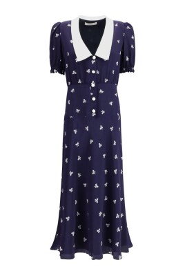 robe-en-soie-a-motif-style-retro