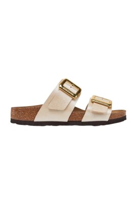 graceful-pearl-white-sandal