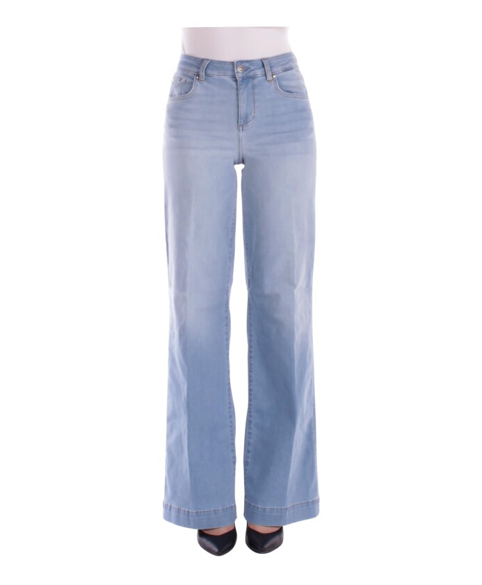logo-back-zipper-jeans-regular-fit