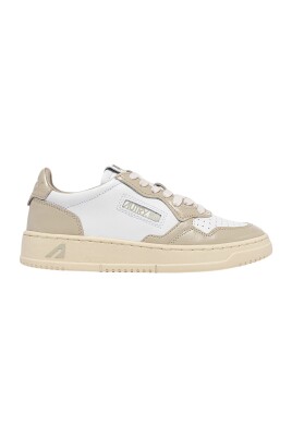 medaille-en-cuir-avec-tidal-foam