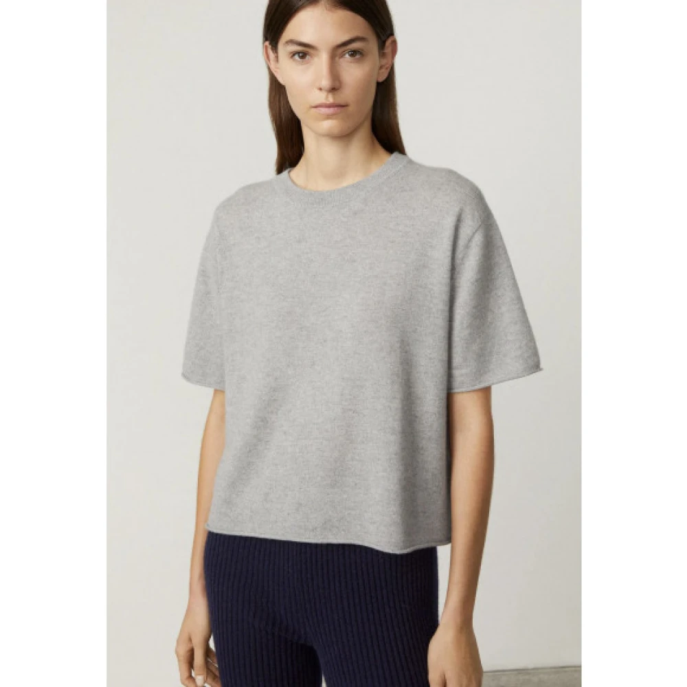 Lisa Yang Kasjmier T-shirt in stijlvol ontwerp Gray Dames
