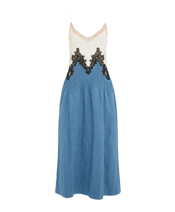 robe-longue-en-dentelle-bleue-style-elegant