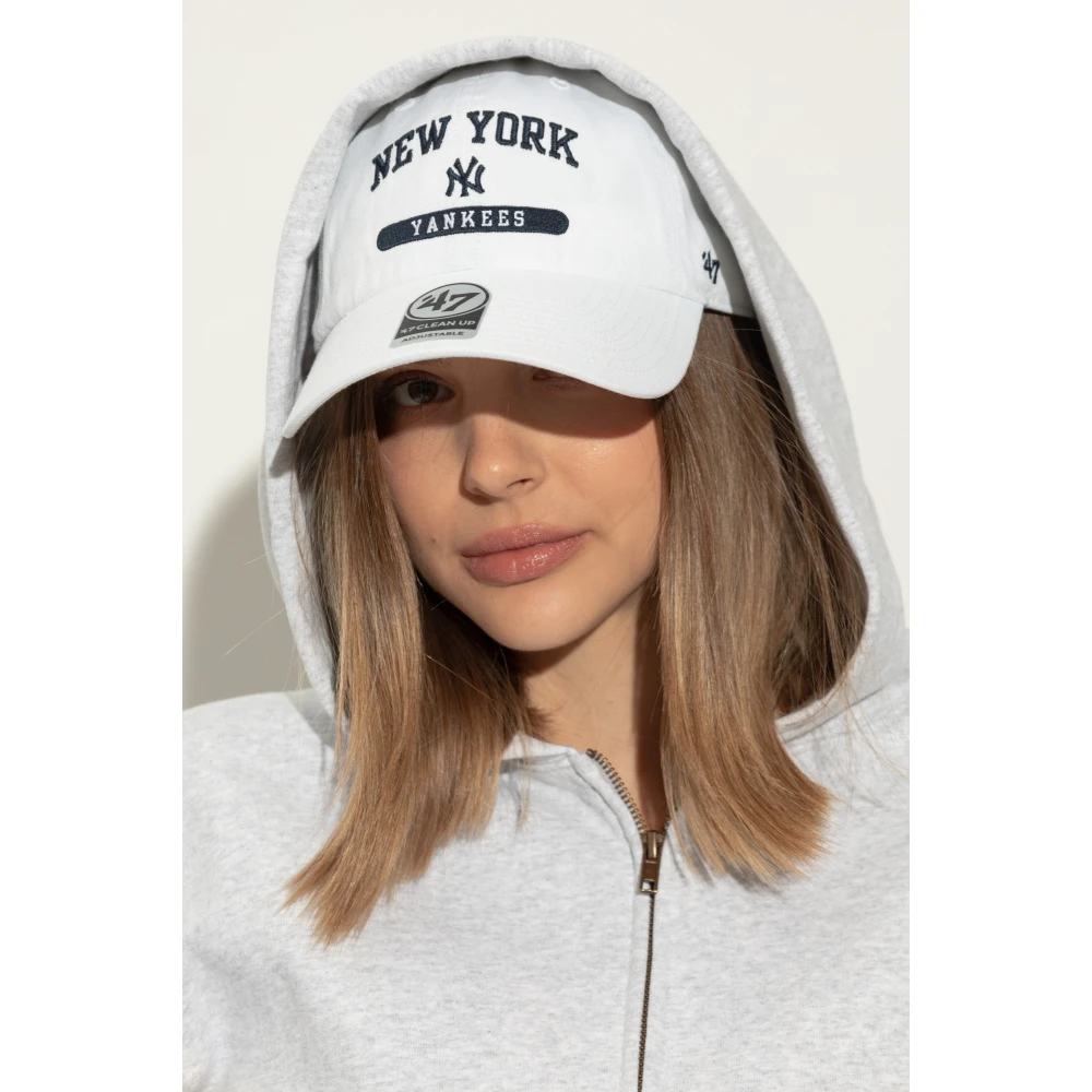 Sporty & Rich Pet uit de 47 & The New York Yankees collectie White Unisex