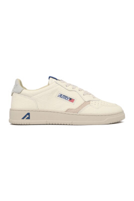 sneakers-medalist-blanches
