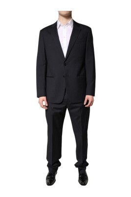 classic-black-2-piece-suit-with-blazer