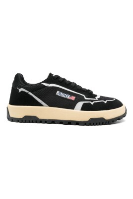 wildpace-sneakers