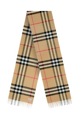 checkered-scarf-for-winter-fashion