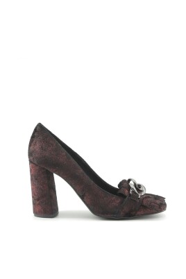 red-glitter-velvet-chain-heel-pump