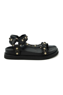 black-leather-sandal