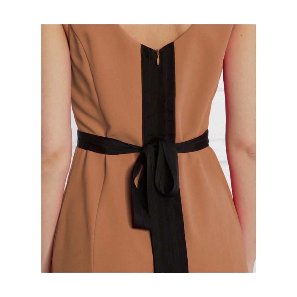 pinko Mouwloze Lange Jurk met Rits Brown Dames