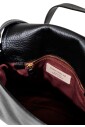 sac-a-bandouliere-en-cuir-elegant-et-pratique