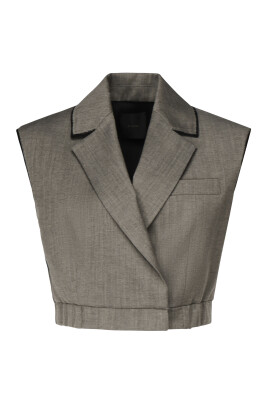beige-sleeveless-jacket-with-raw-cut