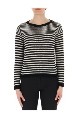striped-crewneck-sweater-hoodie