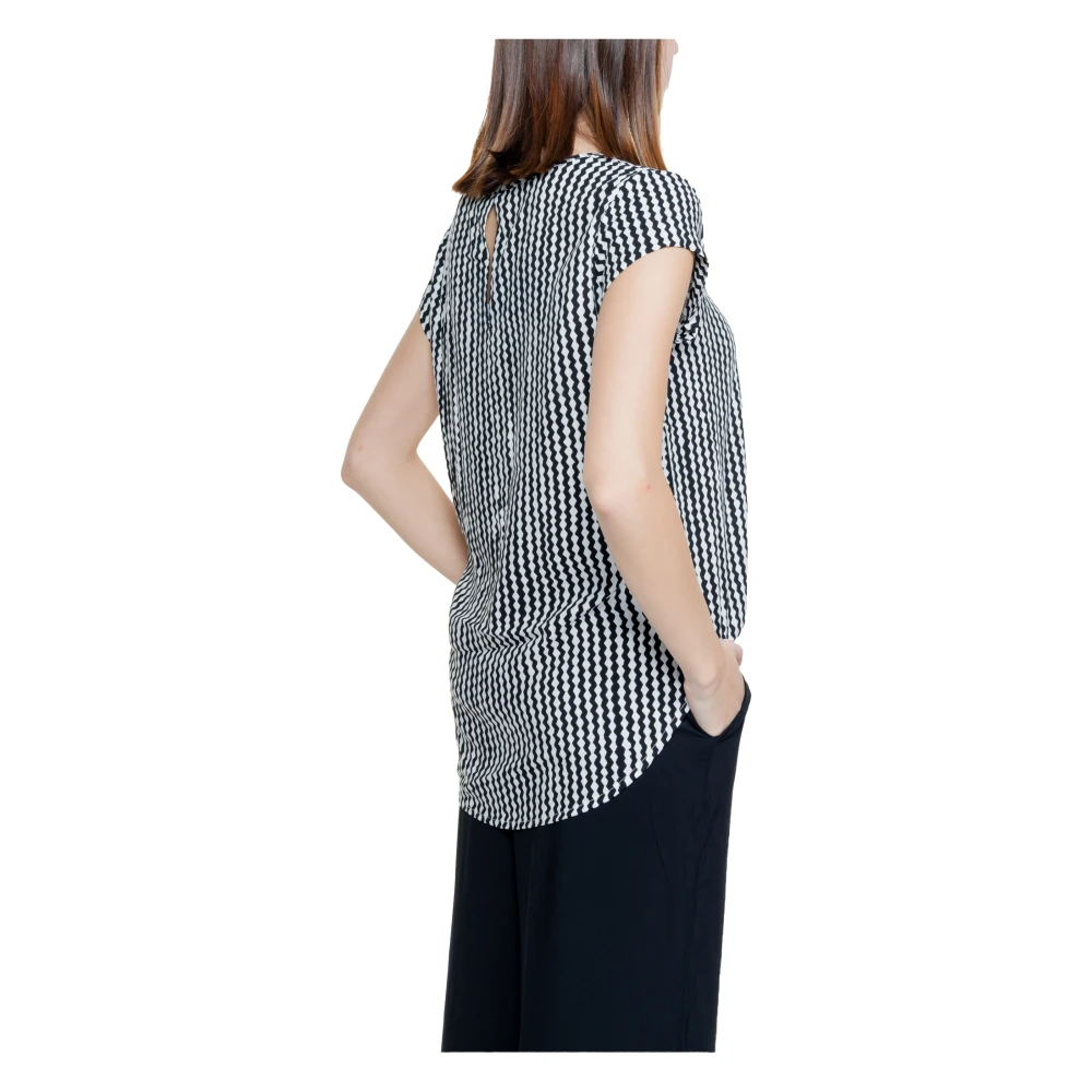 Only Korte mouw blouse met AOP-print Black Dames