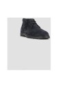 bottines-en-daim-bleu-marine-a-lacets