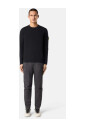 pull-noir-a-col-rond-en-tricot