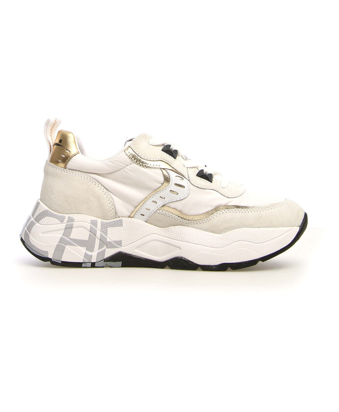 beige-sneakers-for-women