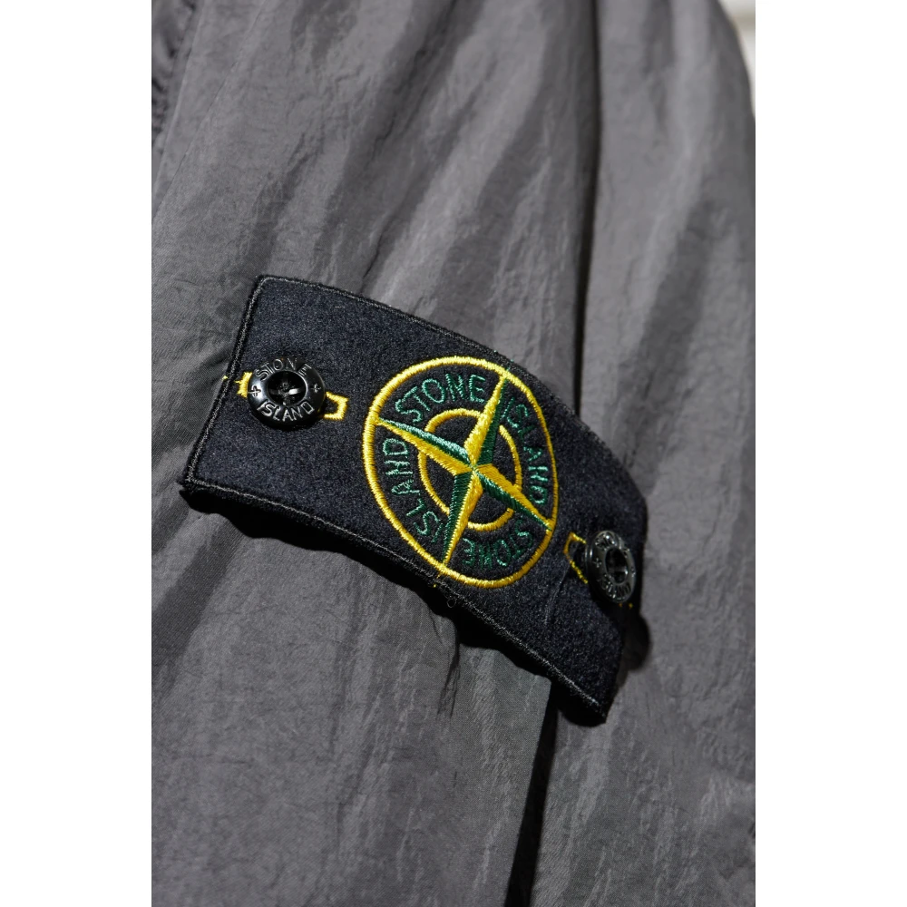 Stone Island Lichtgewicht jas met logo Gray Heren