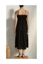 robe-longue-en-coton-noir-avec-bretelles-ajustables