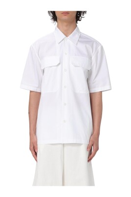classic-white-pocket-shirt