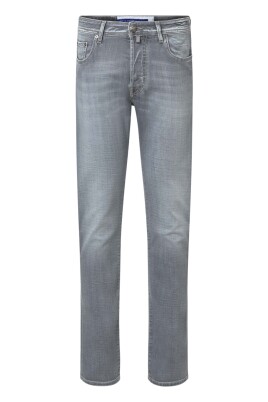 urban-elegance-slim-fit-jeans