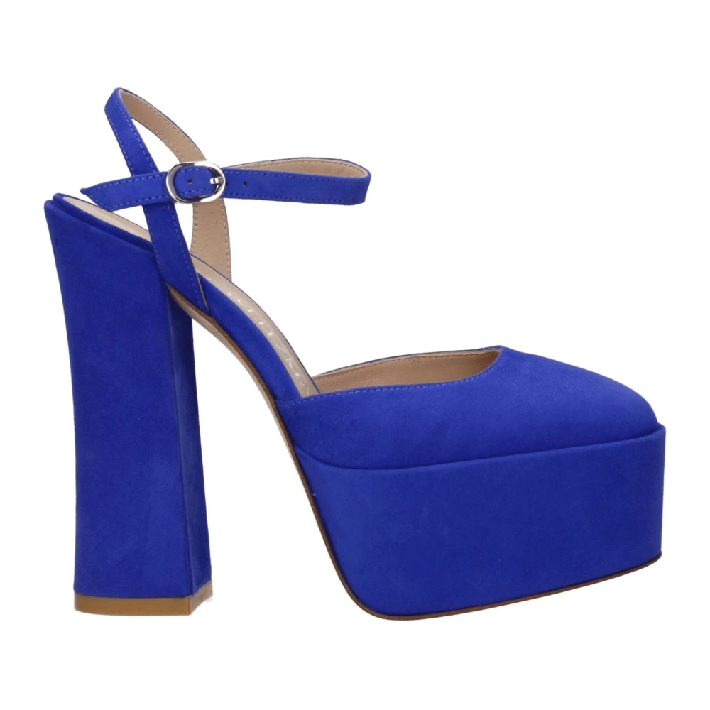 Shoes > Heels > Pumps - - Stuart Weitzman - Modalova