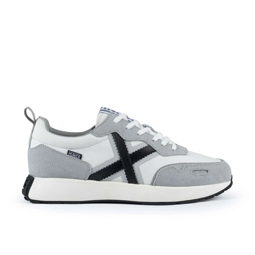 Munich - Shoes > Sneakers - White - Munich - Modalova
