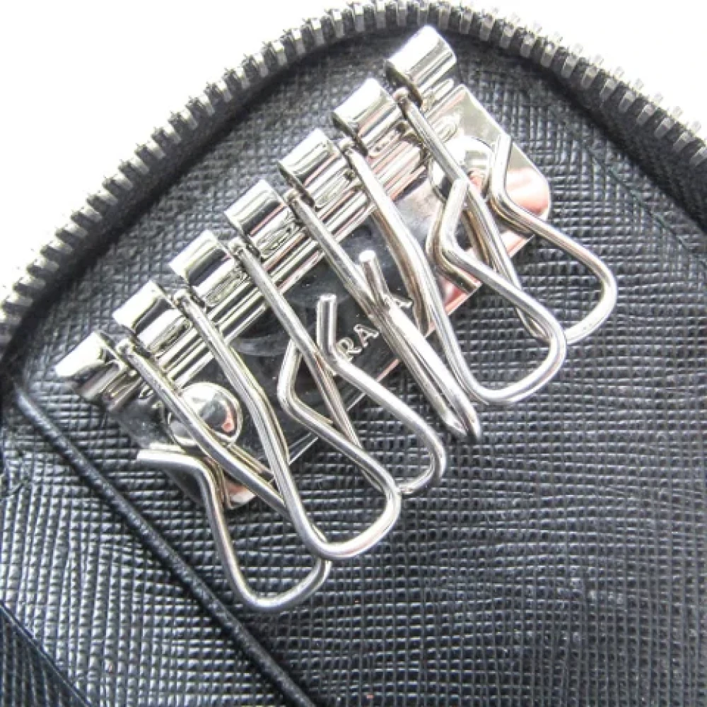 Prada Vintage Pre-owned Leather key-holders Black Dames