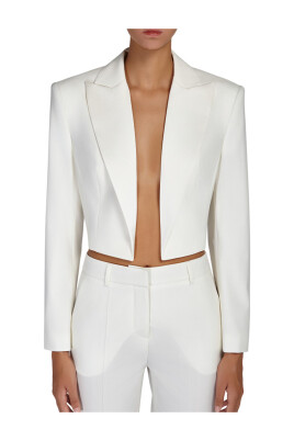 white-bolero-jacket-elegant-minimalist-style