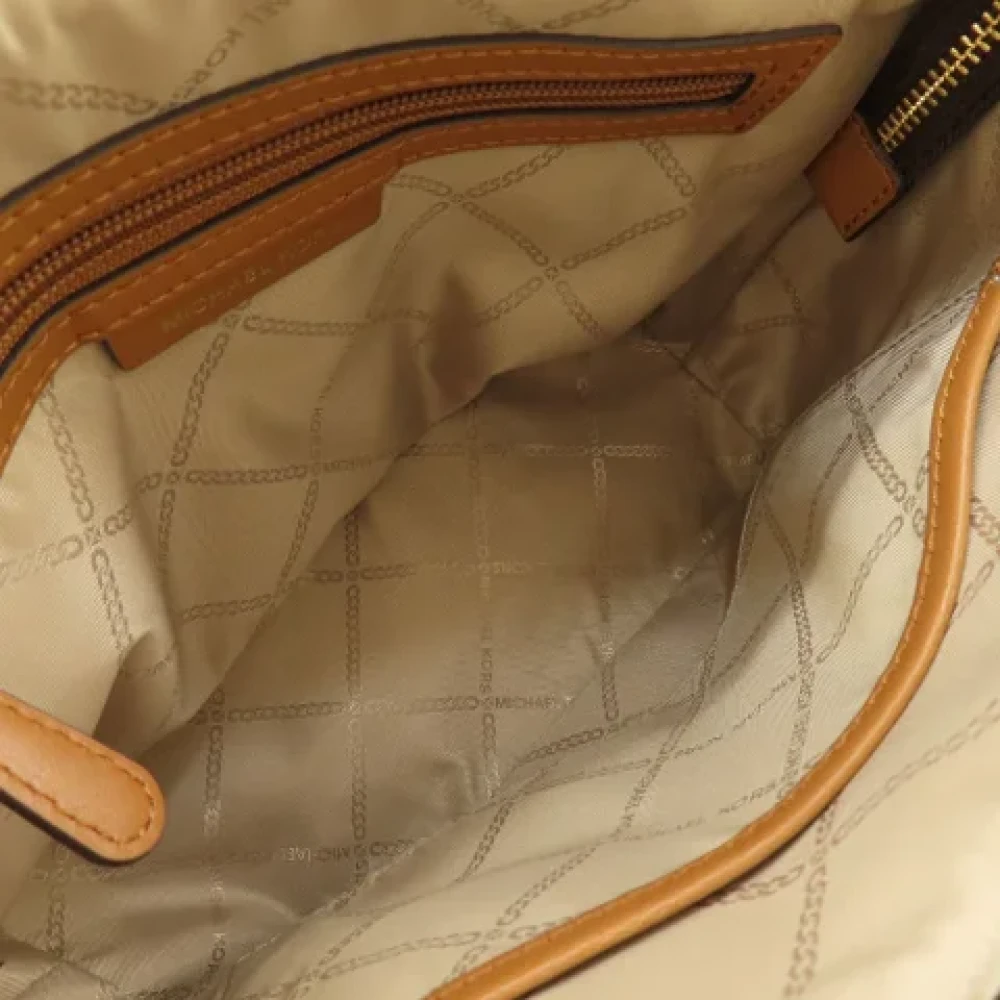 Michael Kors Pre-owned Plastic handbags Brown Dames