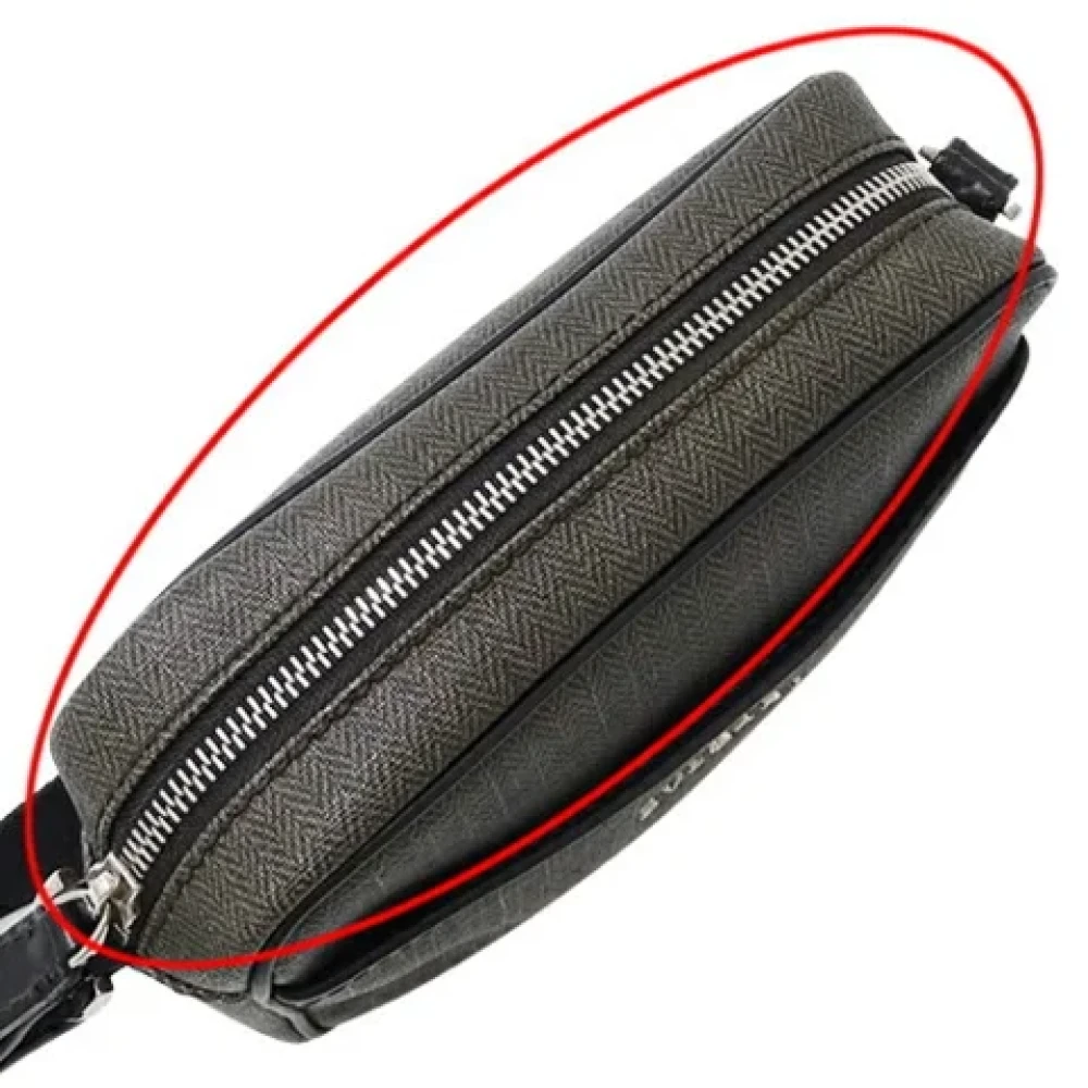 Bvlgari Vintage Pre-owned Plastic shoulder-bags Gray Heren
