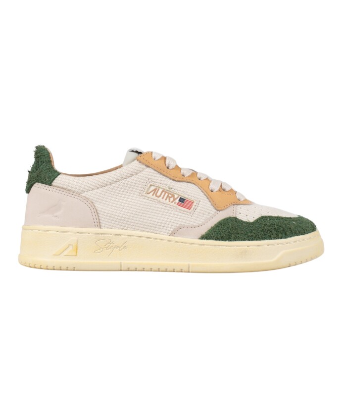 sneakers-avlwsta1-collaboration-staple