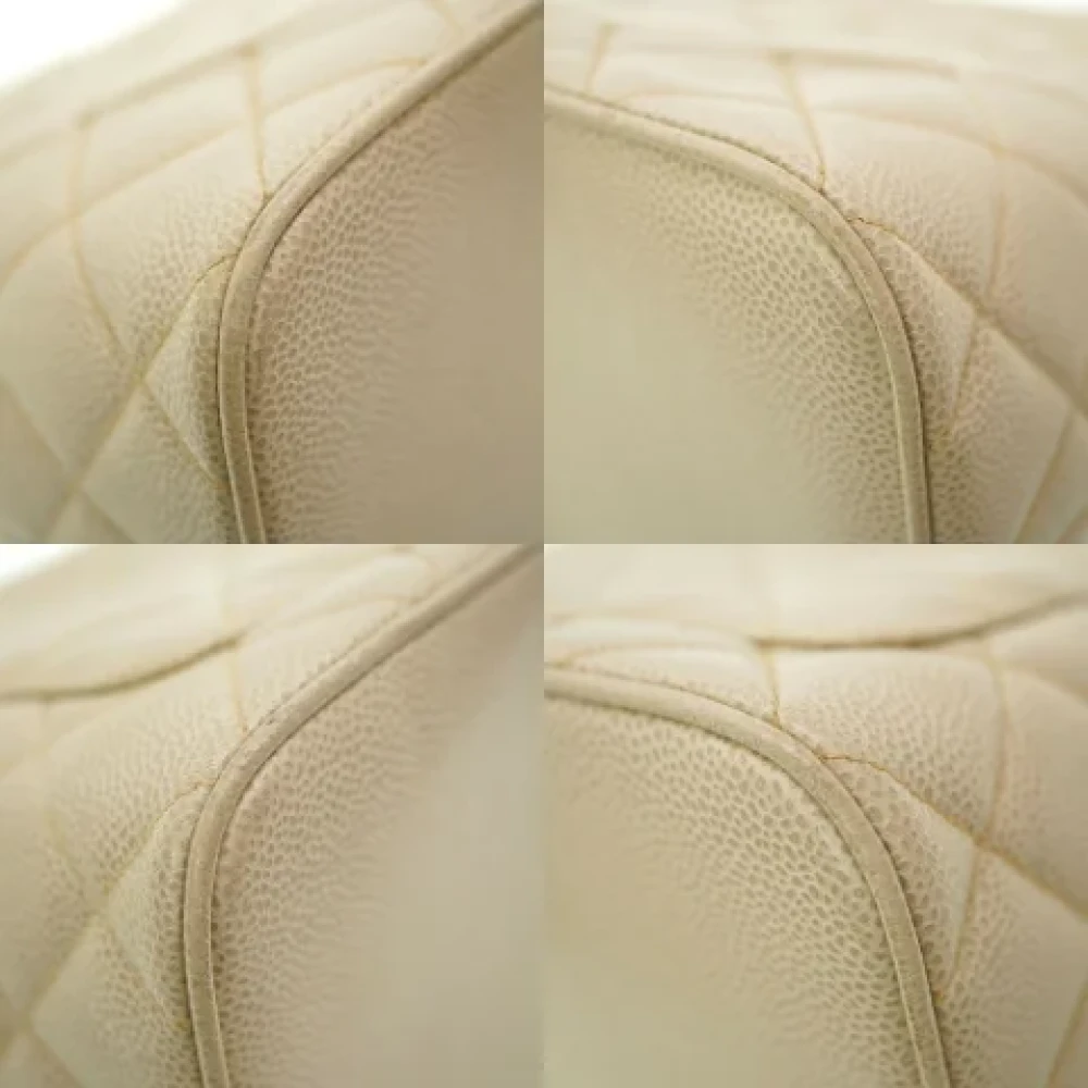 Chanel Vintage Pre-owned Leather totes Beige Dames