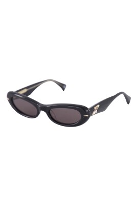 black-oval-sunglasses-numero-uno-style