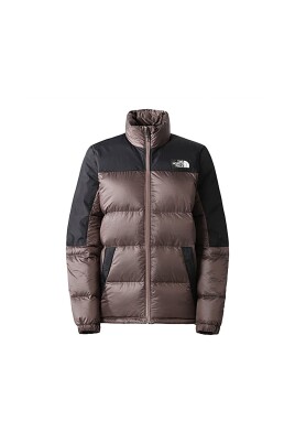 stylish-jacket-for-outdoor-adventures