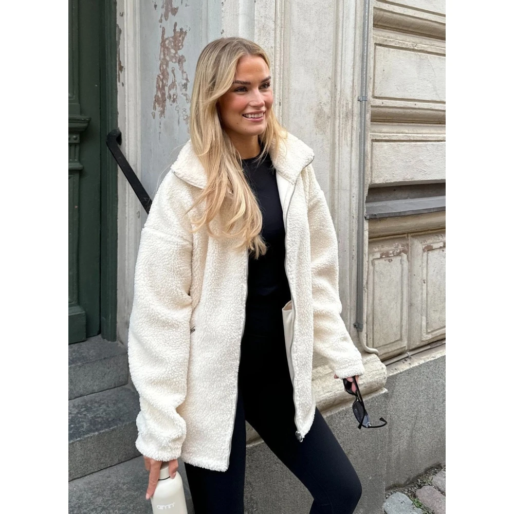Aim'n Almond White Pile Jacket Beige Dames